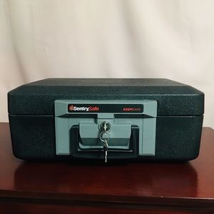 SentrySafe Fireproof Chest Lock Handle .25 cu ft